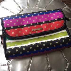 Stella & Dot hang on travel bag